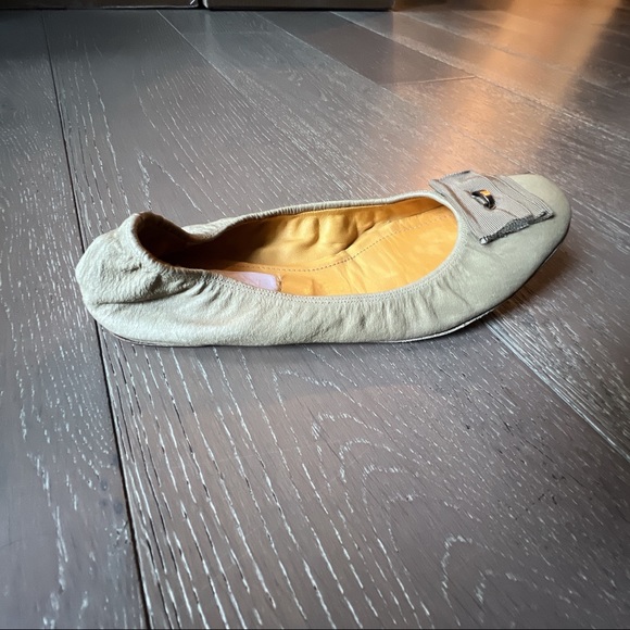 Lanvin ballet flats with bow detail w/box - Picture 2 of 4